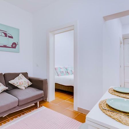 Casa Da Saudade, A Cozy Apartment In Alfama Lisbon Exterior photo